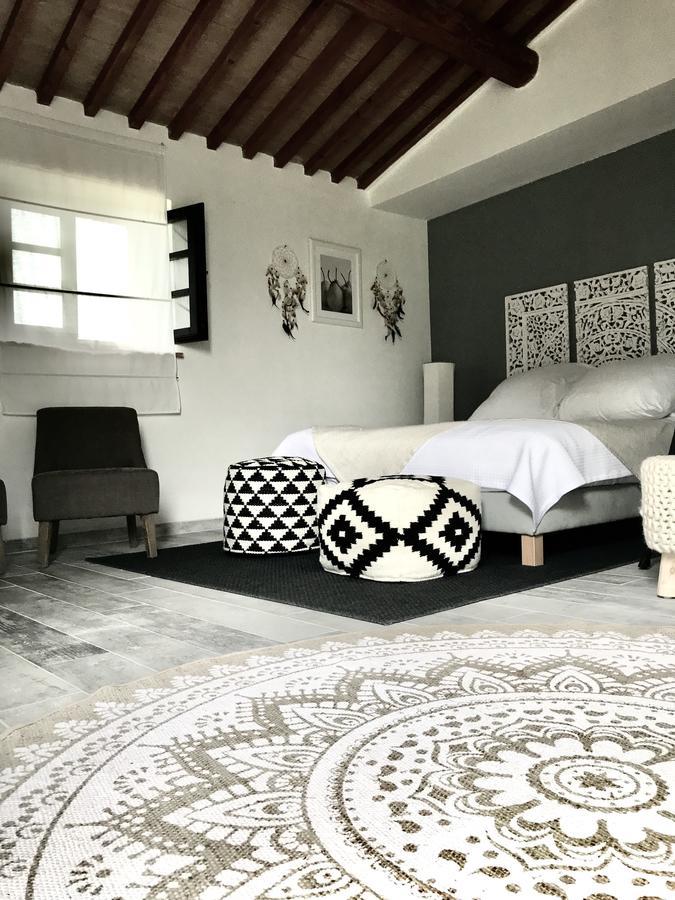 マッサ・マリッティマ Dojo Bianco Bed & Breakfast エクステリア 写真